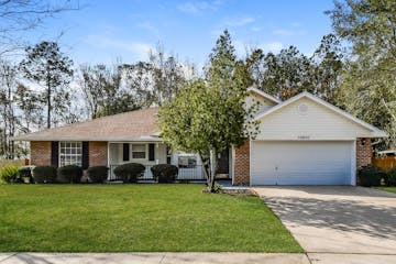 10450 McGirts Creek Dr Jacksonville, FL 32221